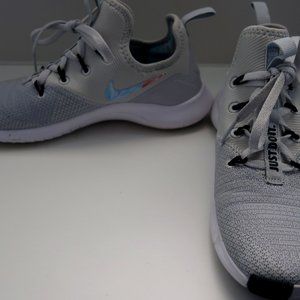 Nike Women's Free TR 8 Print Training Shoes